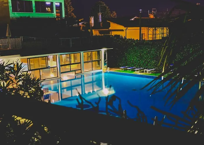 فندق Terme Paradiso أبانو تيرمي